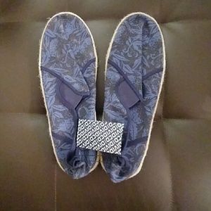 H&M Slip On Shoes Size 10.5